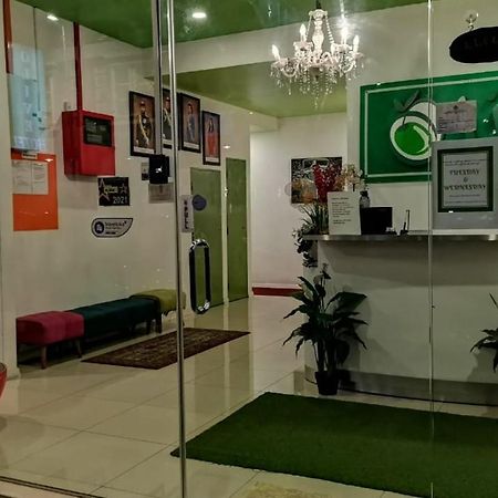 Olive Hotel Джохор-Бару Экстерьер фото